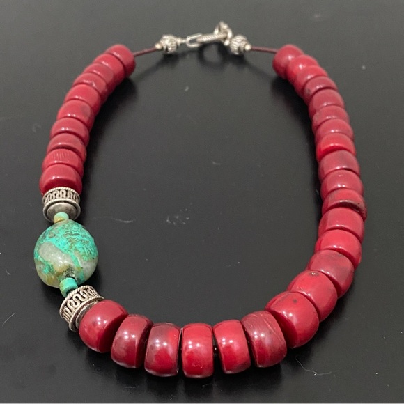 Handcrafted Red Coral & Turquoise Bali Toggle Clasp 17” Chunky Necklace 113g - Picture 6 of 15